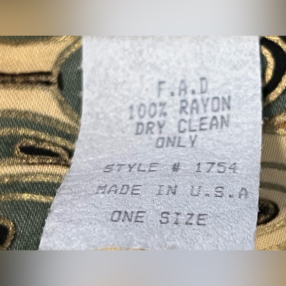 FAD Two Piece Pant Set - Picture 15 of 16